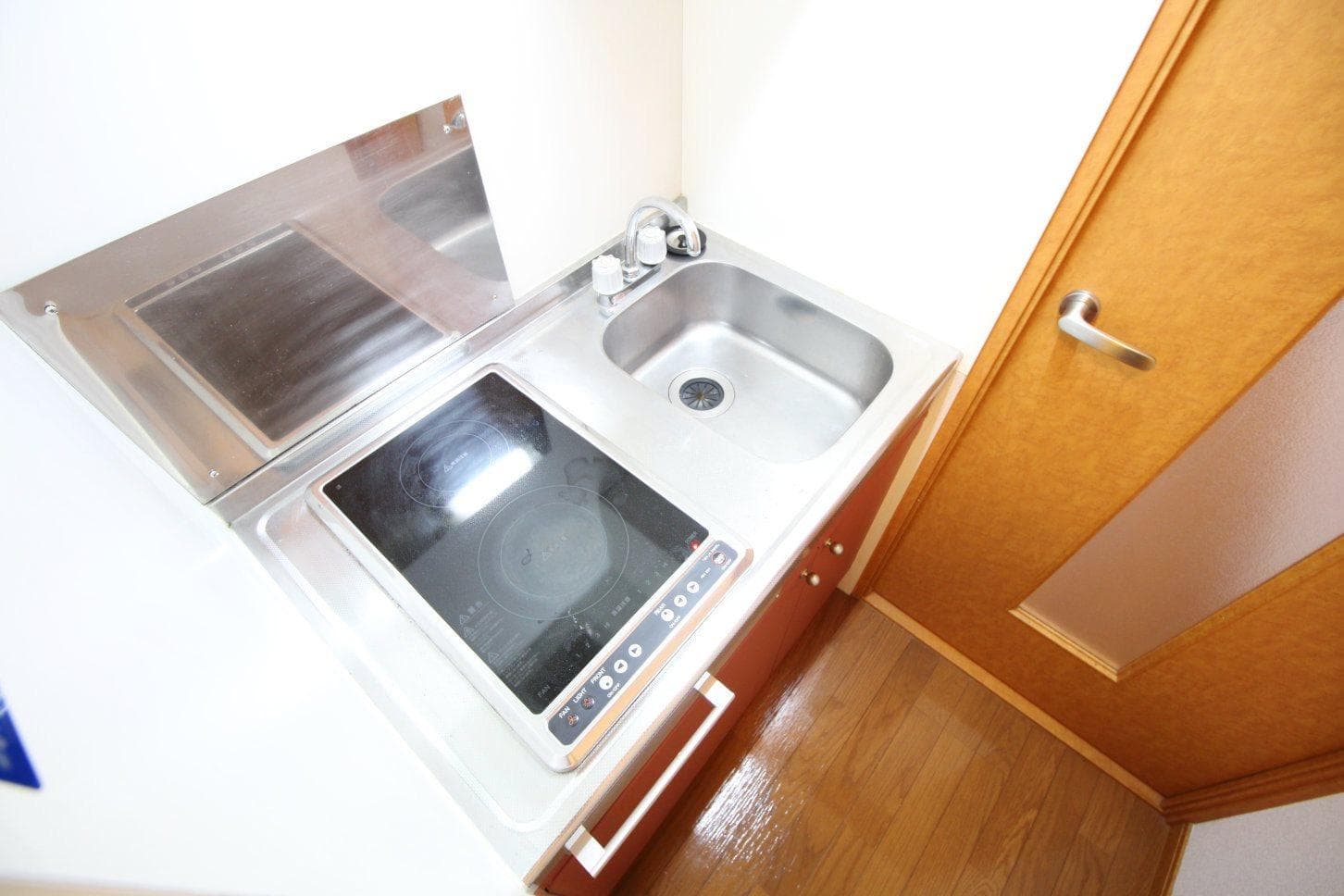 Room image 13