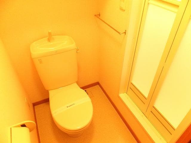 Room image 12