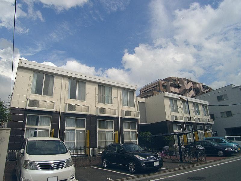 Main exterior of leopalace Hakata Minami Eki SK