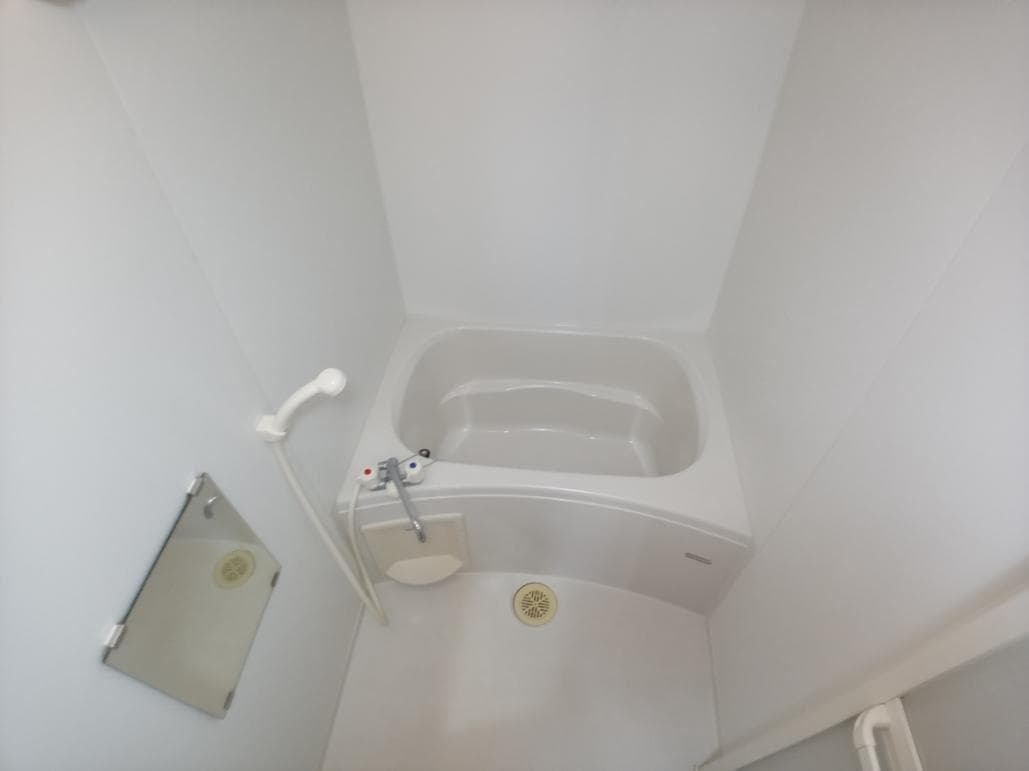 Room image 13