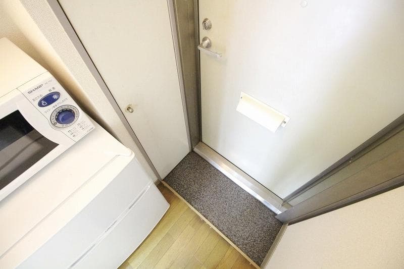 Room image 12