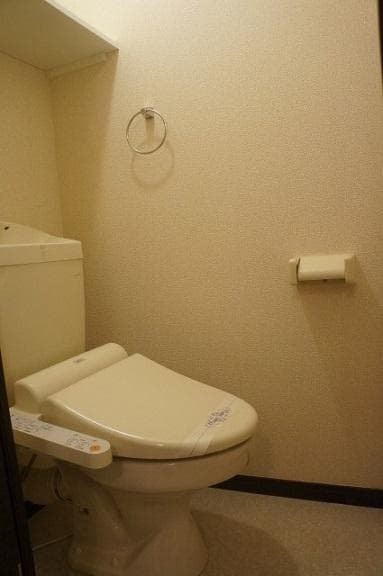 Room image 11