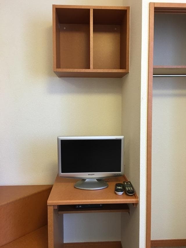 Room image 9