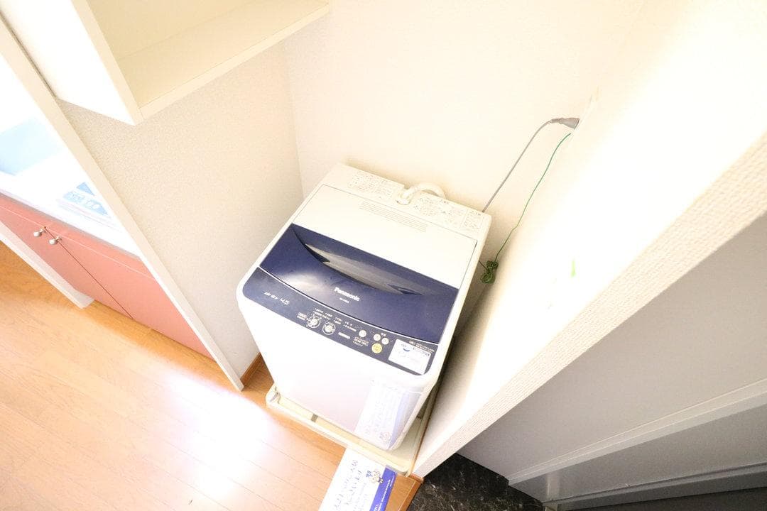 Room image 14