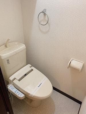 Room image 9