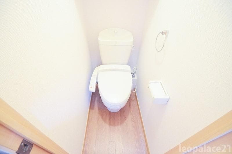 Room image 14