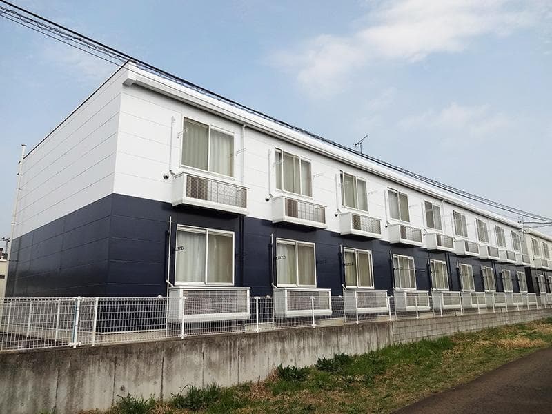 Main exterior of leopalace Harigasawa A