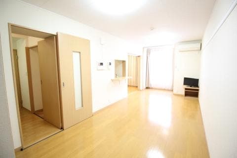 Preview interior of leopalace Sunshine Sayamadai