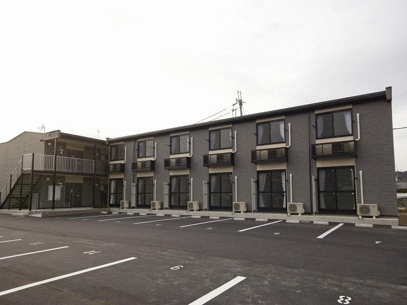 Main exterior of leopalace Riuemon