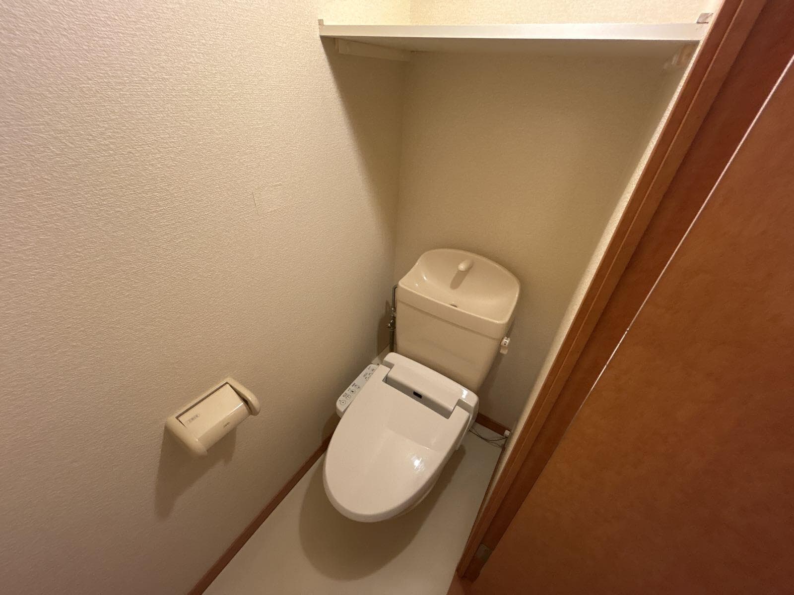 Room image 9