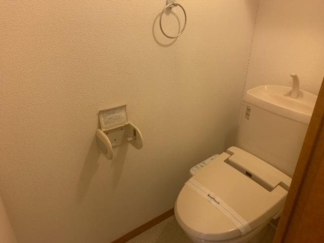 Room image 12
