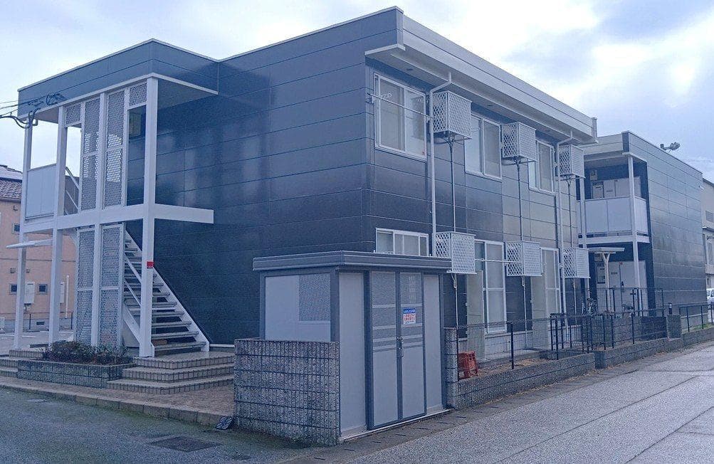 Main exterior of leopalace LAKE CITY