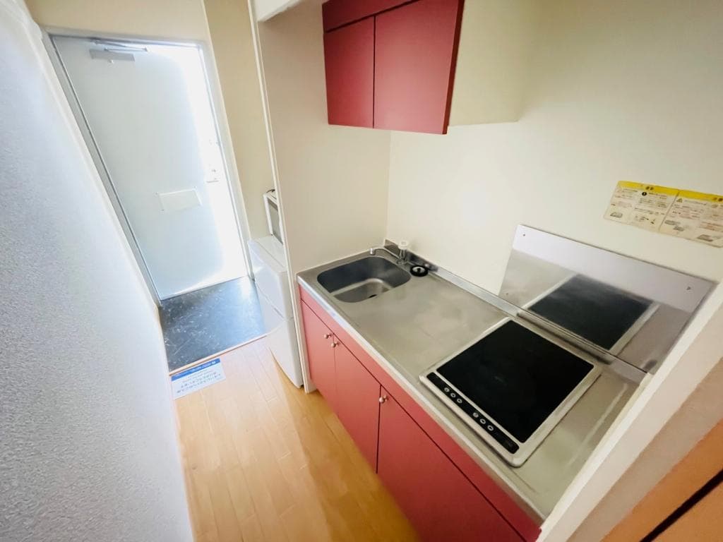 Room image 9