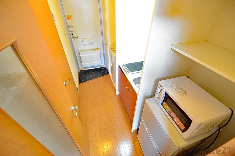 Room image 12