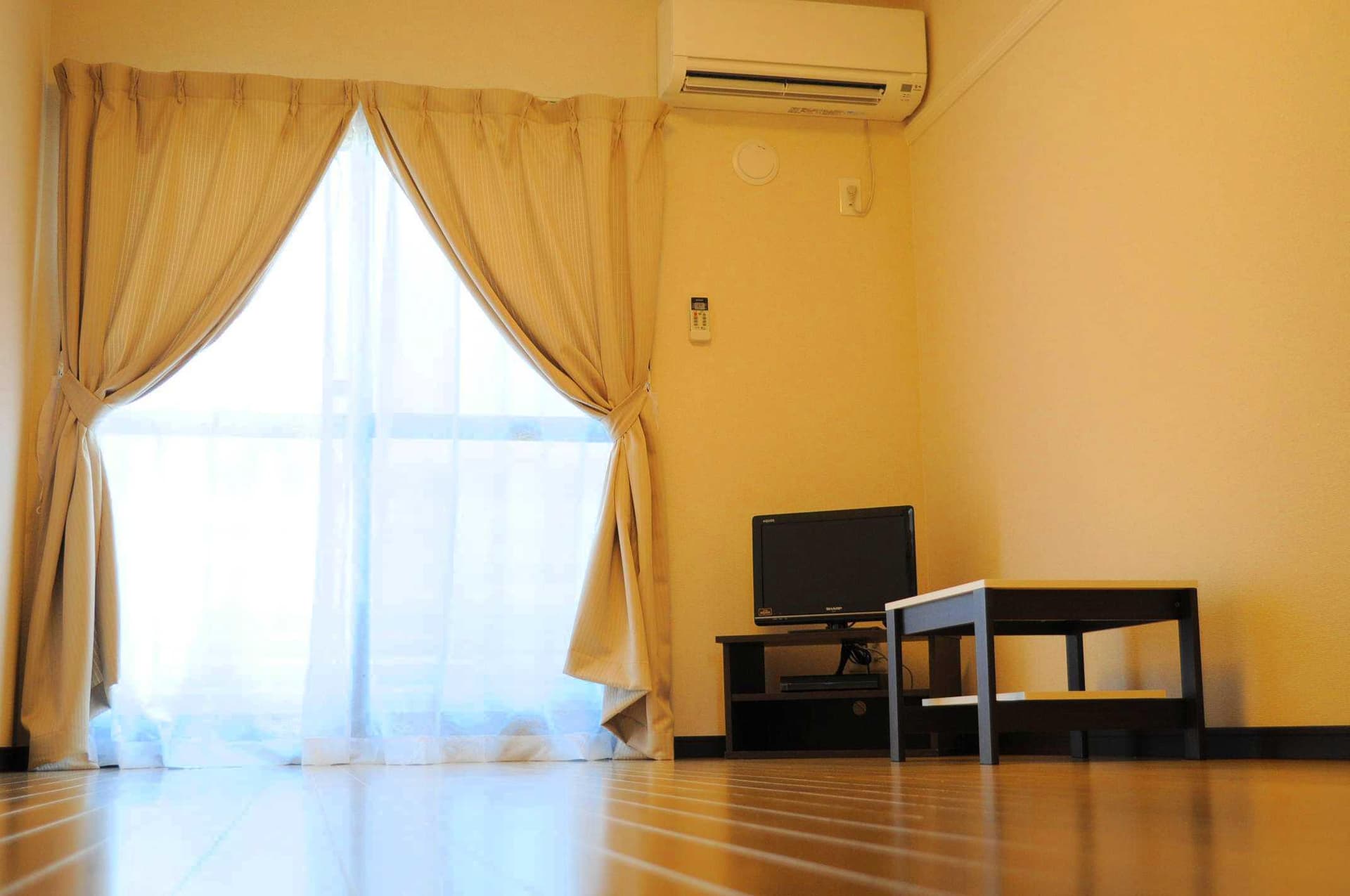 Room image 11