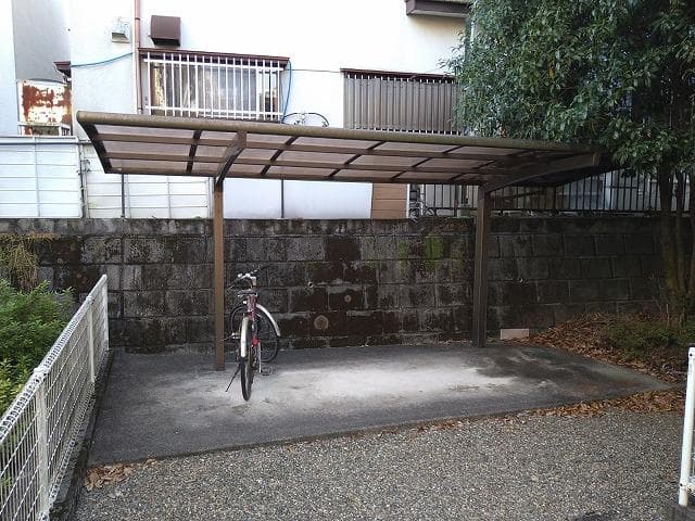 Room image 13