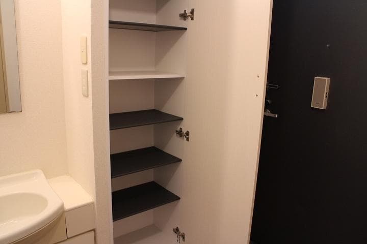 Room image 12