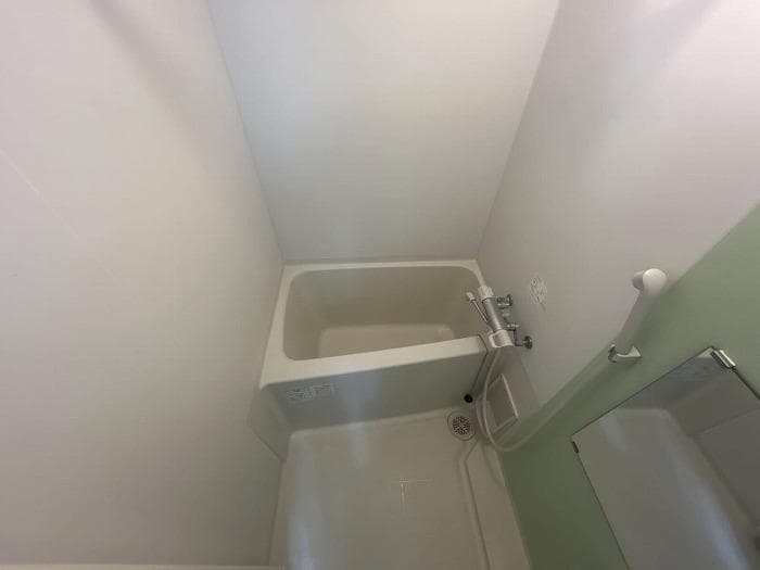 Room image 10