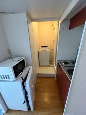 Room image 10