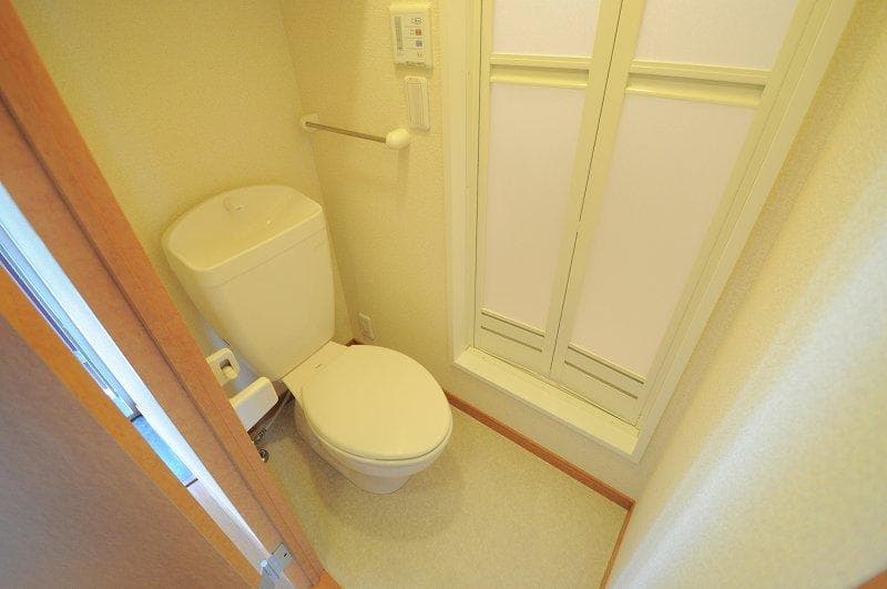 Room image 9