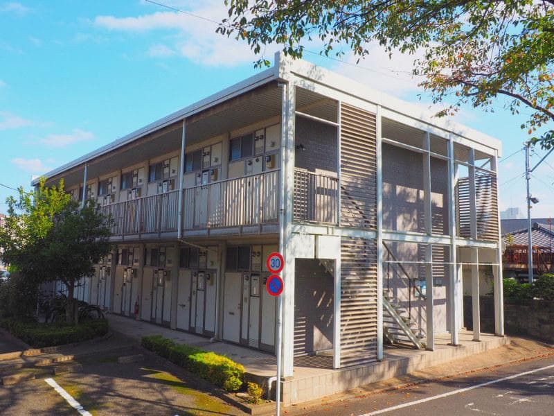 Main exterior of leopalace Kita Denen