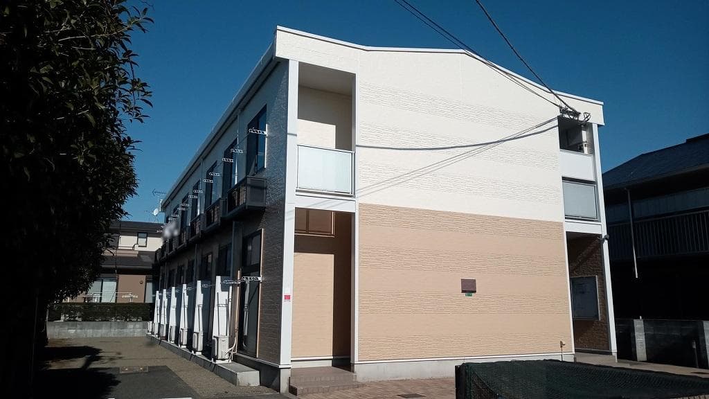 Main exterior of leopalace HIKARI