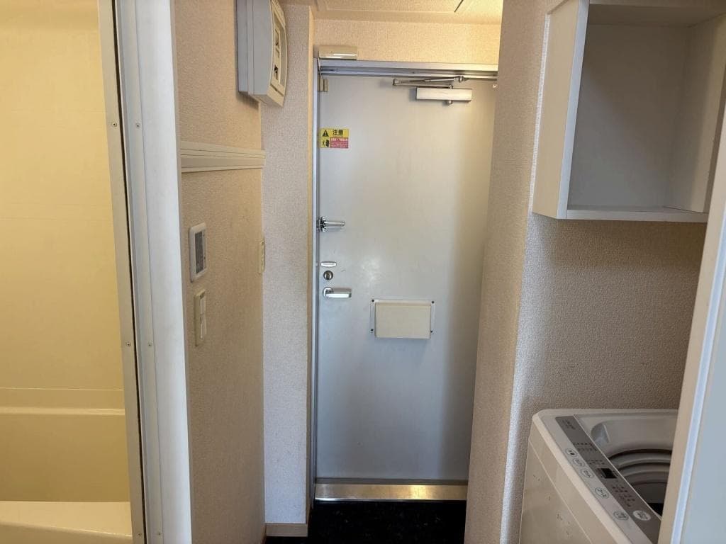 Room image 14