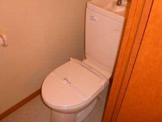Room image 15