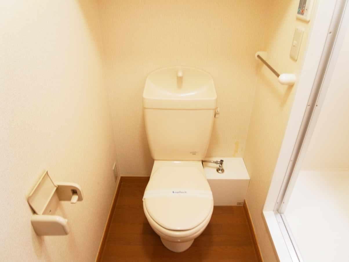 Room image 9