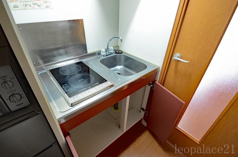 Room image 11
