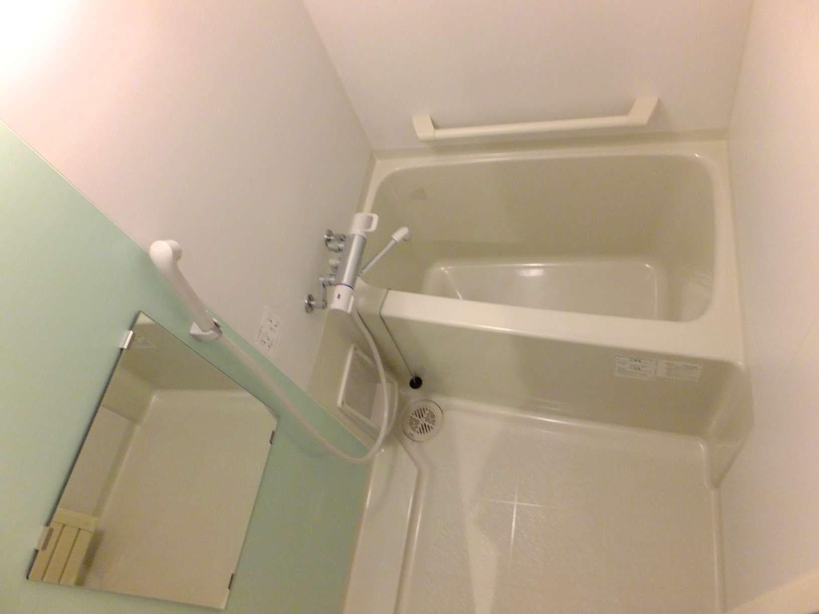 Room image 10