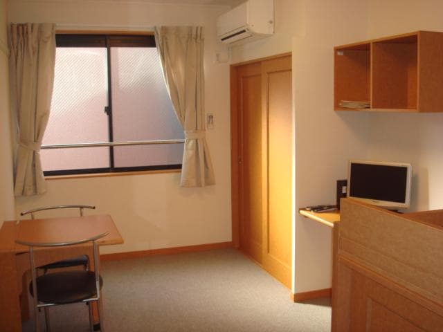 Preview interior of leopalace Segi