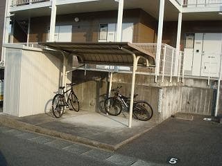 Room image 15