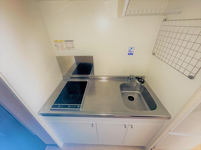 Room image 9