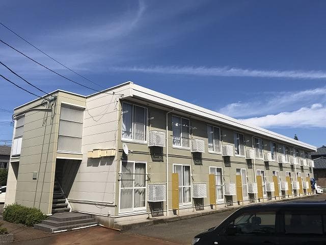 Main exterior of leopalace Pistis