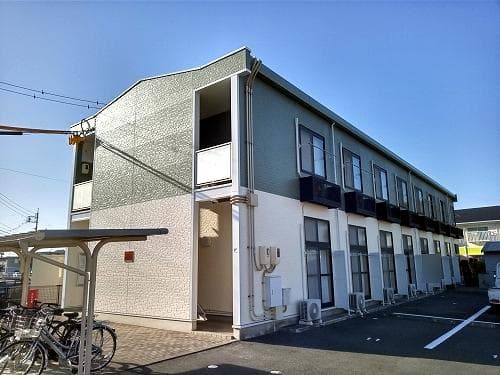Main exterior of leopalace Motogami