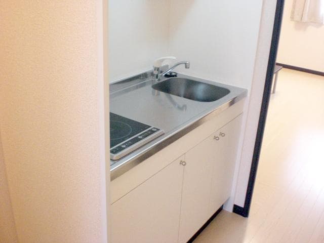 Room image 12