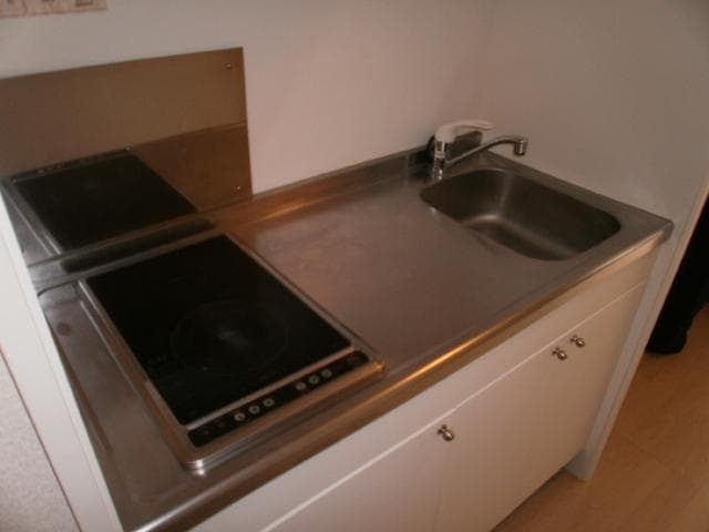Room image 12