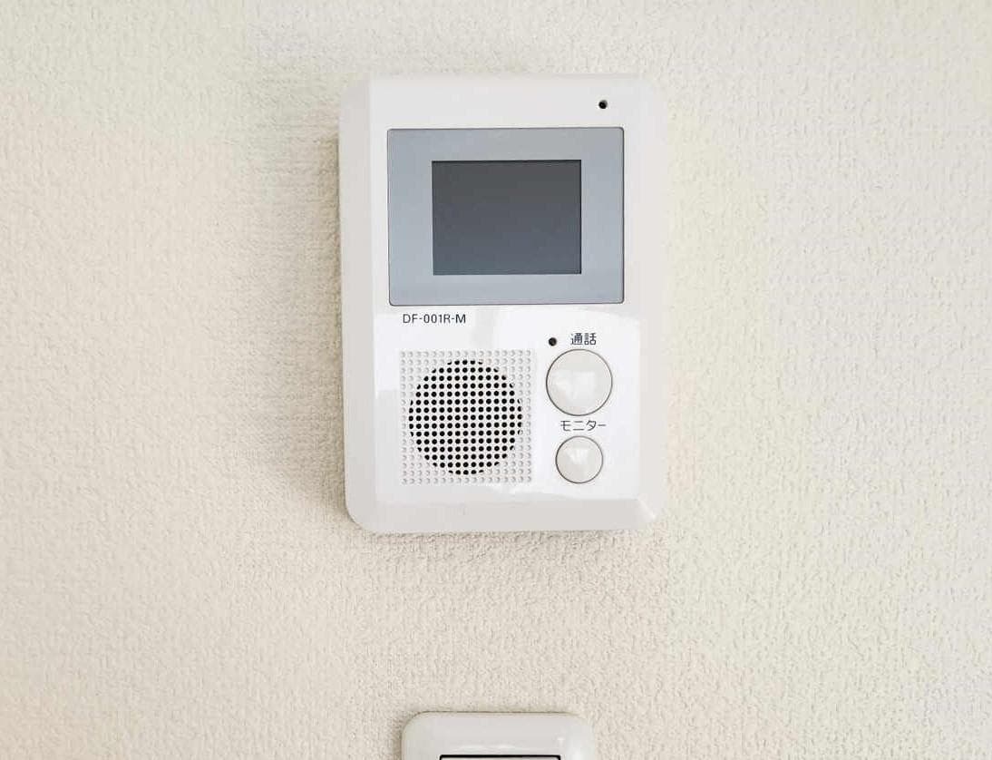 Room image 8