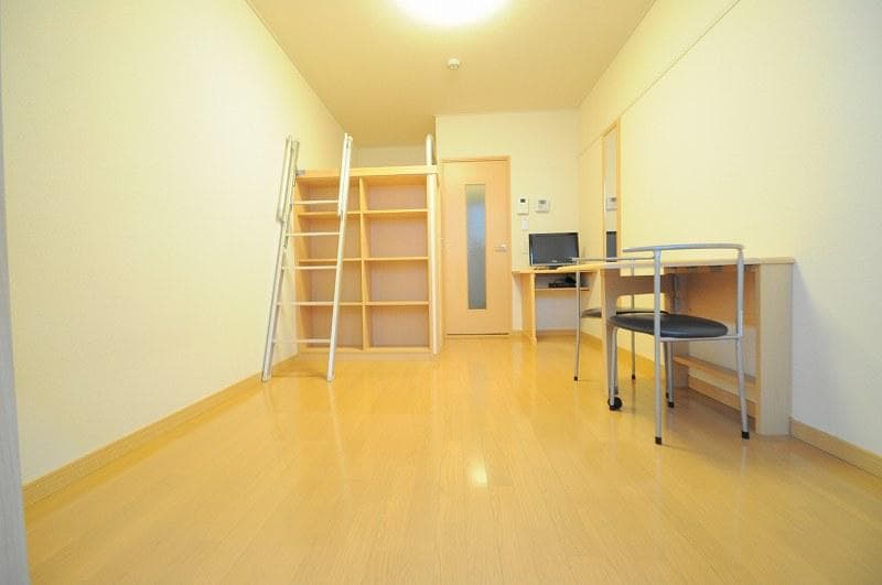 Preview interior of leopalace Yutrogi Okabe