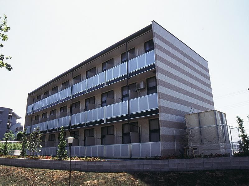 Main exterior of leopalace Yokohama Kita