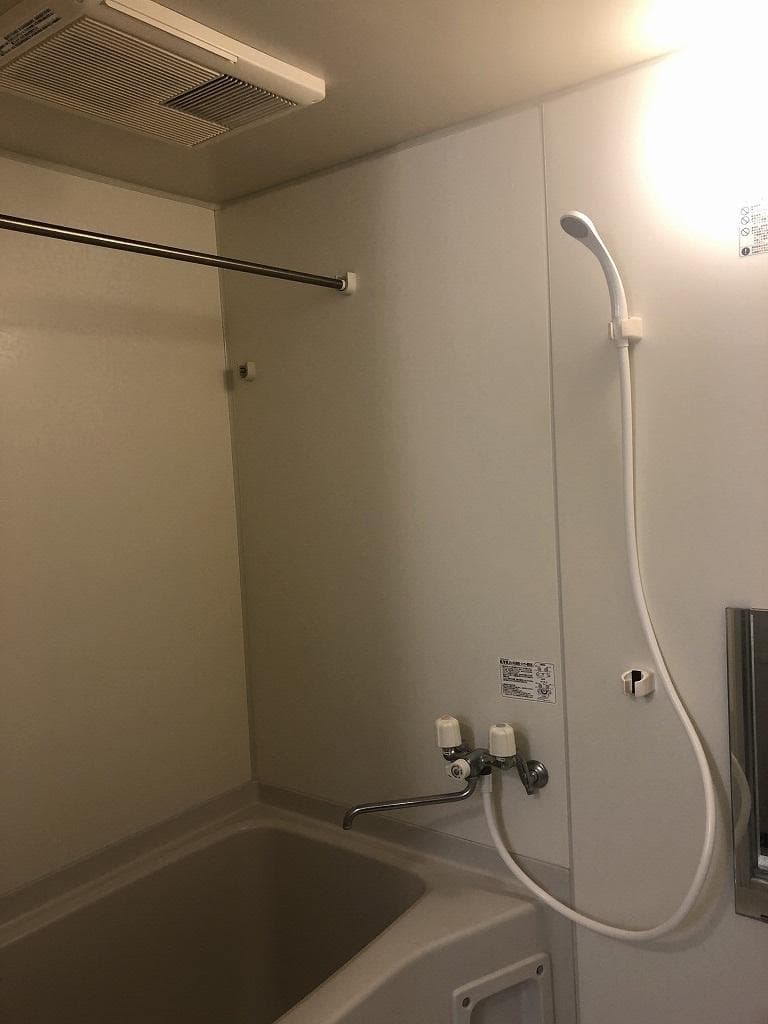 Room image 14