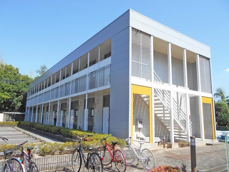 Main exterior of leopalace Loftus