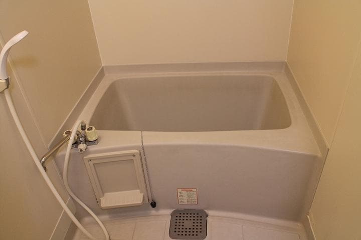 Room image 8
