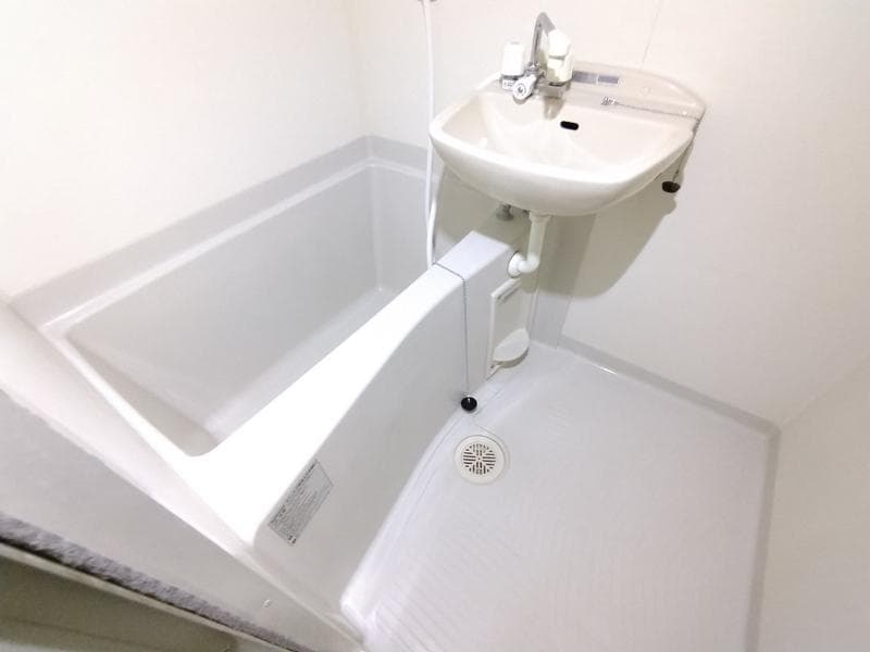 Room image 12