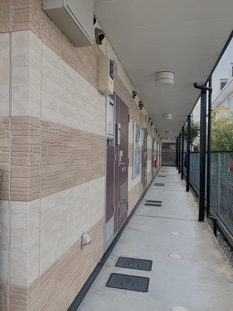 Room image 13