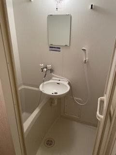 Room image 8