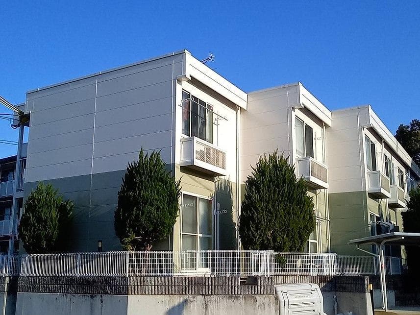 Main exterior of leopalace Onoshiba I