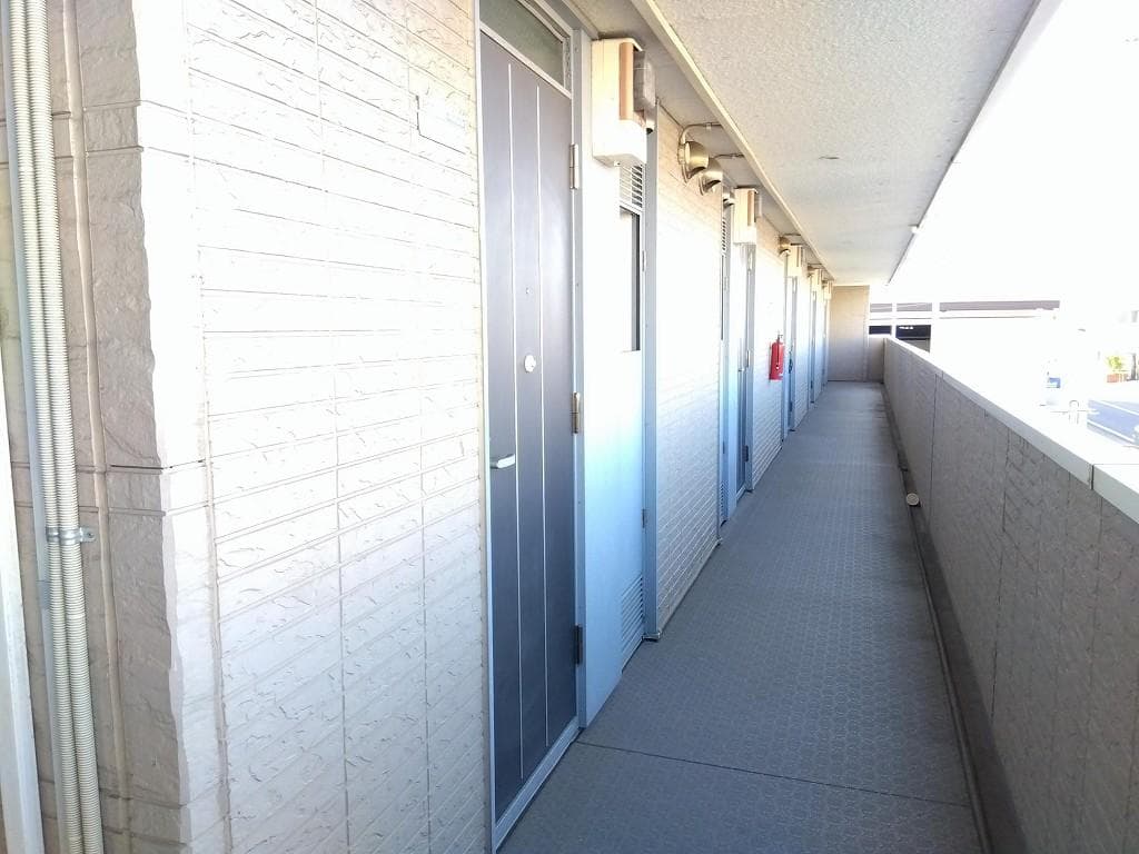 Room image 9