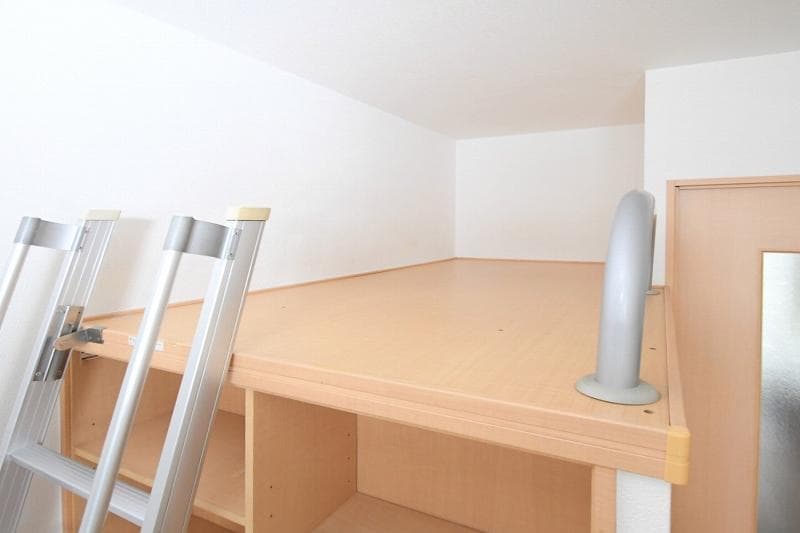 Room image 10